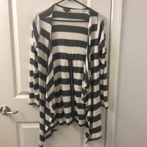 Flowy striped cardigan